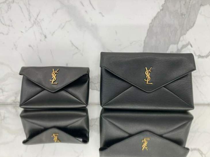 Picture of Saint Laurent Wallets _SKUfw240128502fw